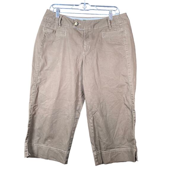 Eddie Bauer Womens Pants Brown Blakely Fit Cropped Capri Cotton Stretch 12 - Picture 1 of 14